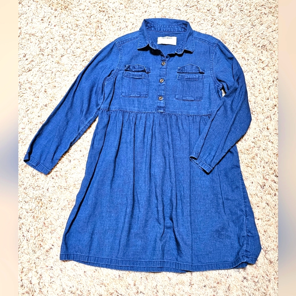 Denim dress, great for Fall!